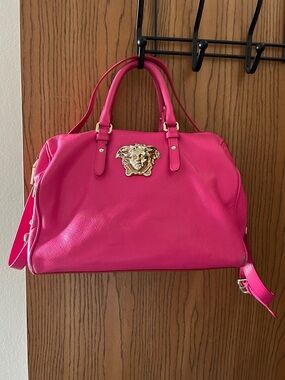 Versace Boston hot pink Medusa bag with Crossbody strap nice!!